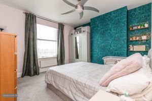 Bedroom- click for photo gallery